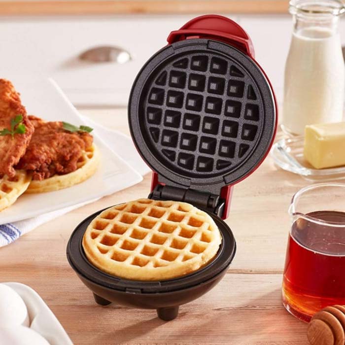 HappyHome Mini Electric Waffle Maker